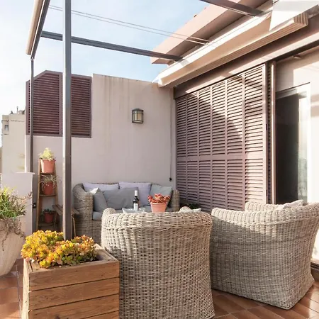 Elevated Experience - Urquinaona Apartman *