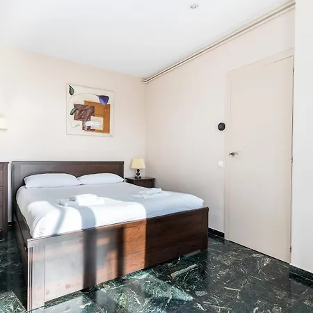 Elevated Terrace - Eixample Daire *